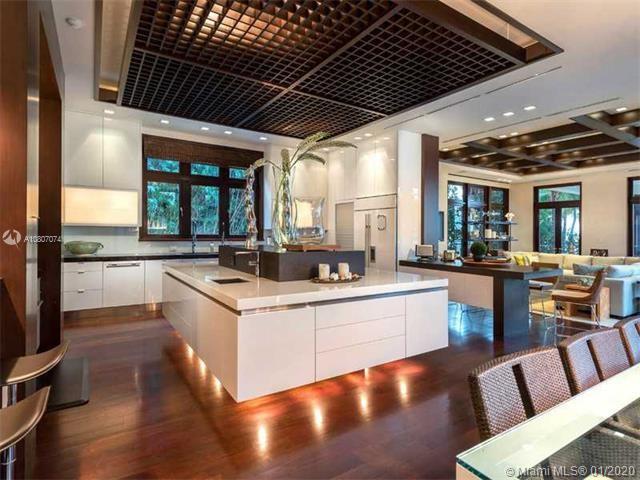 7 Harbor Point Key Biscayne, FL 33149 - Photo 11 of 34