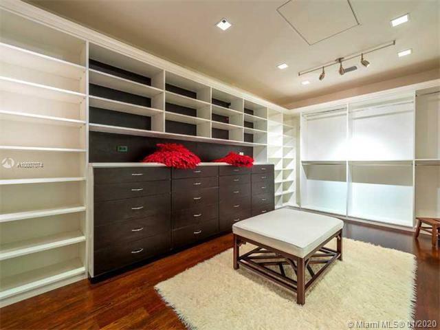 7 Harbor Point Key Biscayne, FL 33149 - Photo 22 of 34