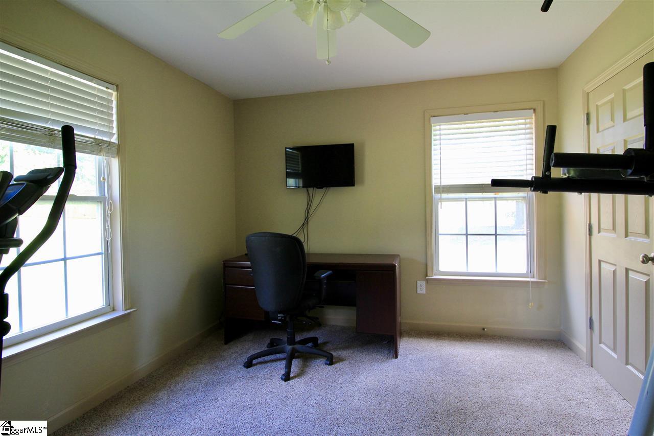 188 Dill Road Campobello, SC 29322 - Photo 23 of 36