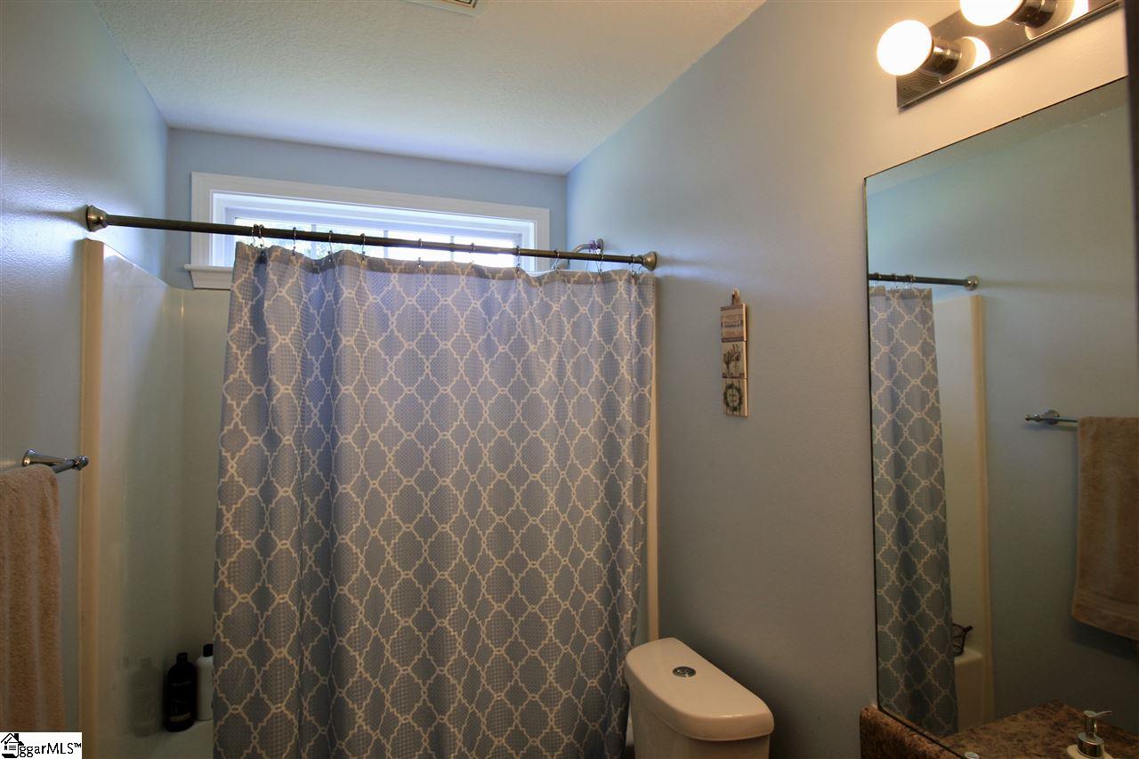 188 Dill Road Campobello, SC 29322 - Photo 24 of 36