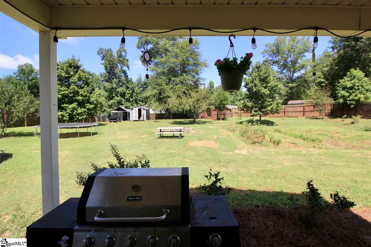 188 Dill Road Campobello, SC 29322 - Photo 28 of 36