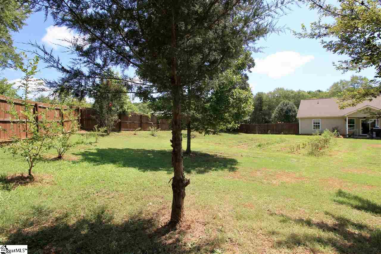 188 Dill Road Campobello, SC 29322 - Photo 33 of 36