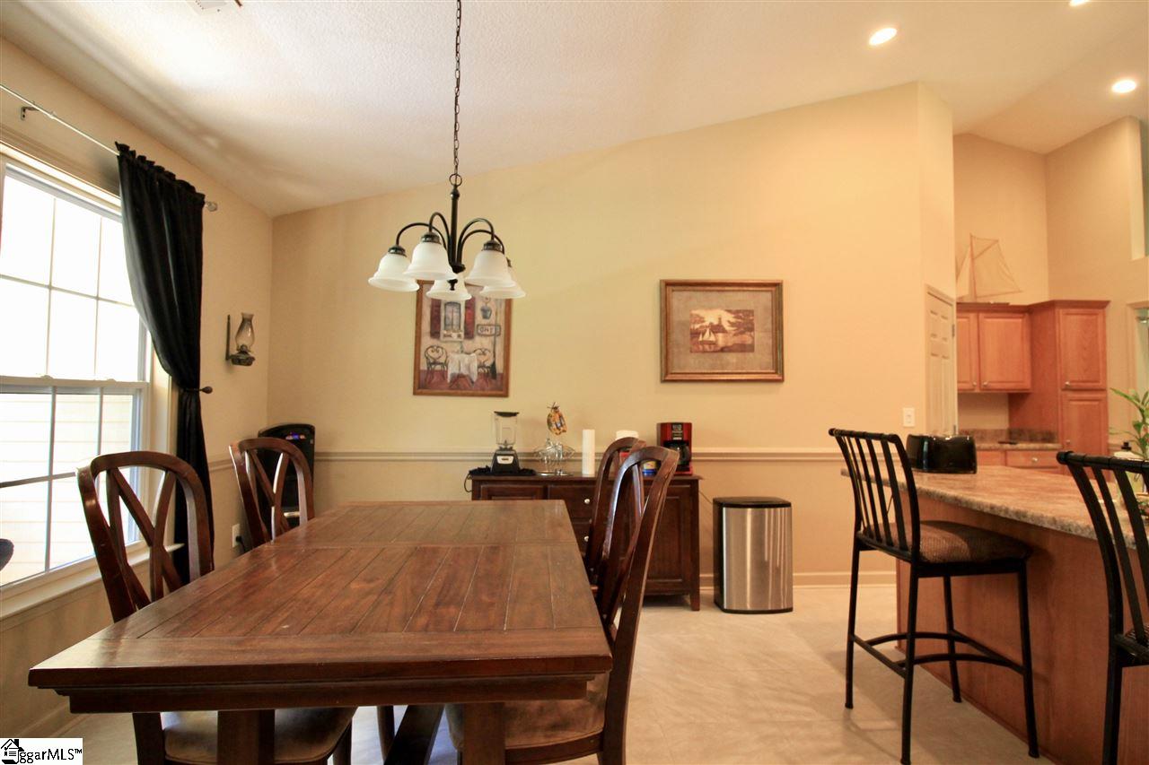 188 Dill Road Campobello, SC 29322 - Photo 9 of 36