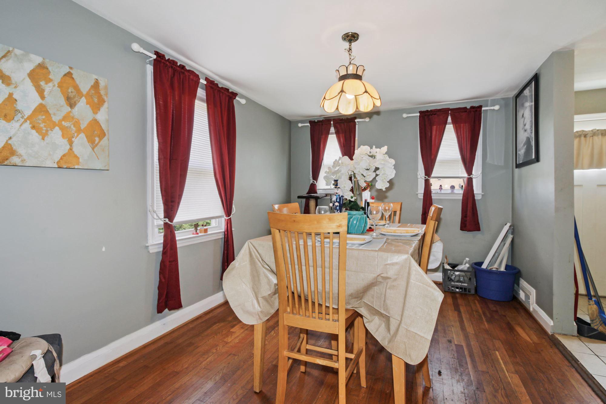 4901 West Hills Road Baltimore, MD 21229 - Photo 11 of 31