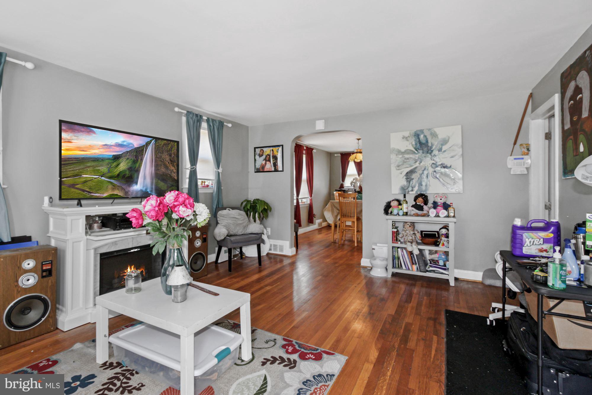4901 West Hills Road Baltimore, MD 21229 - Photo 10 of 31