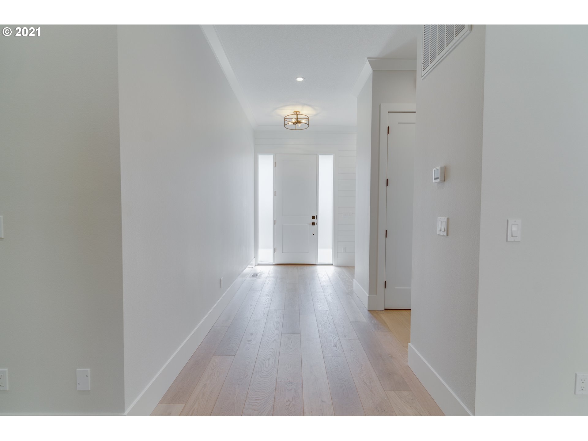 12169 Northwest Old Quarry Road Portland, OR 97229 - Photo 14 of 31 Gallery Image 14