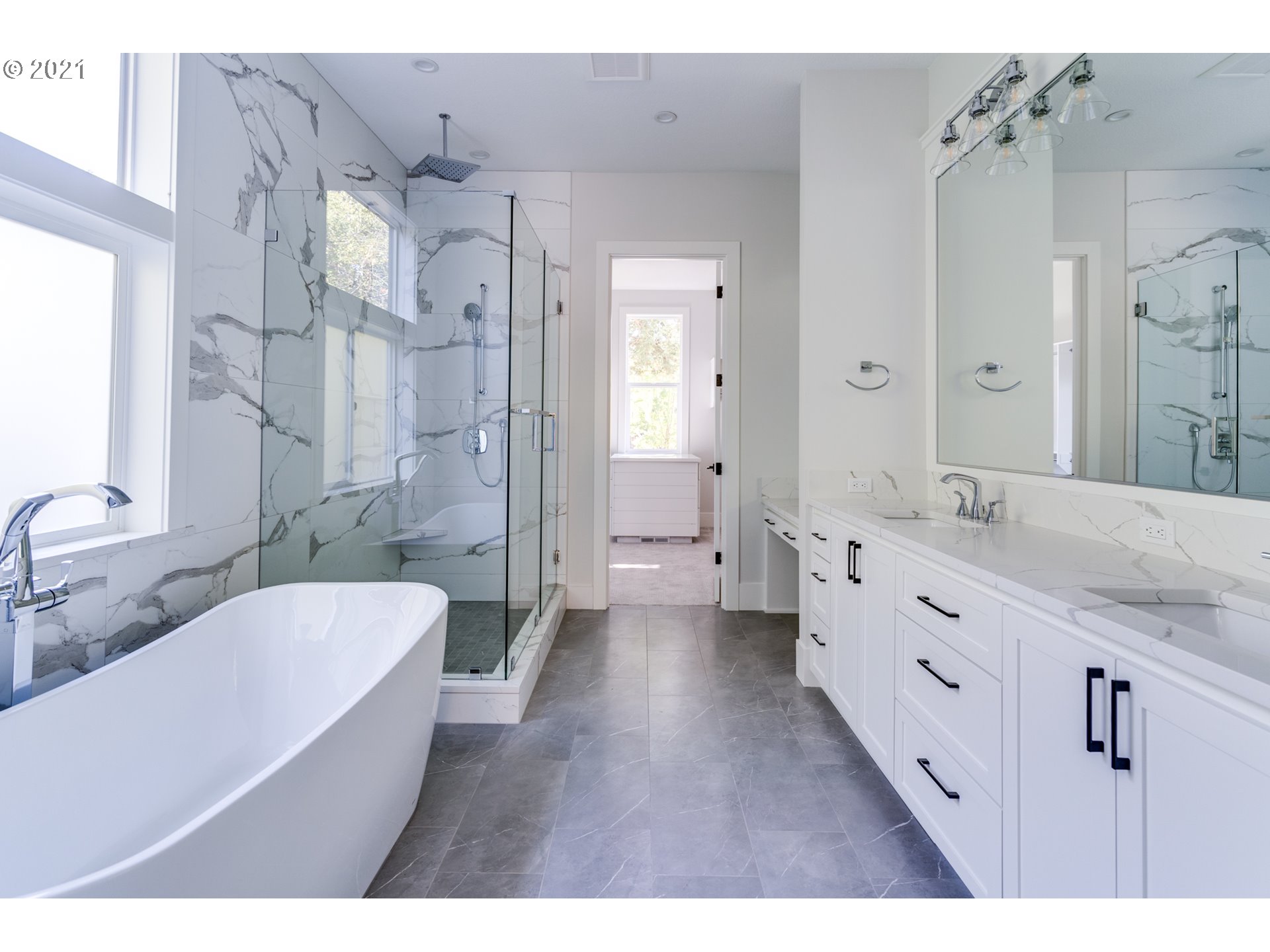 12169 Northwest Old Quarry Road Portland, OR 97229 - Photo 17 of 31 Gallery Image 17