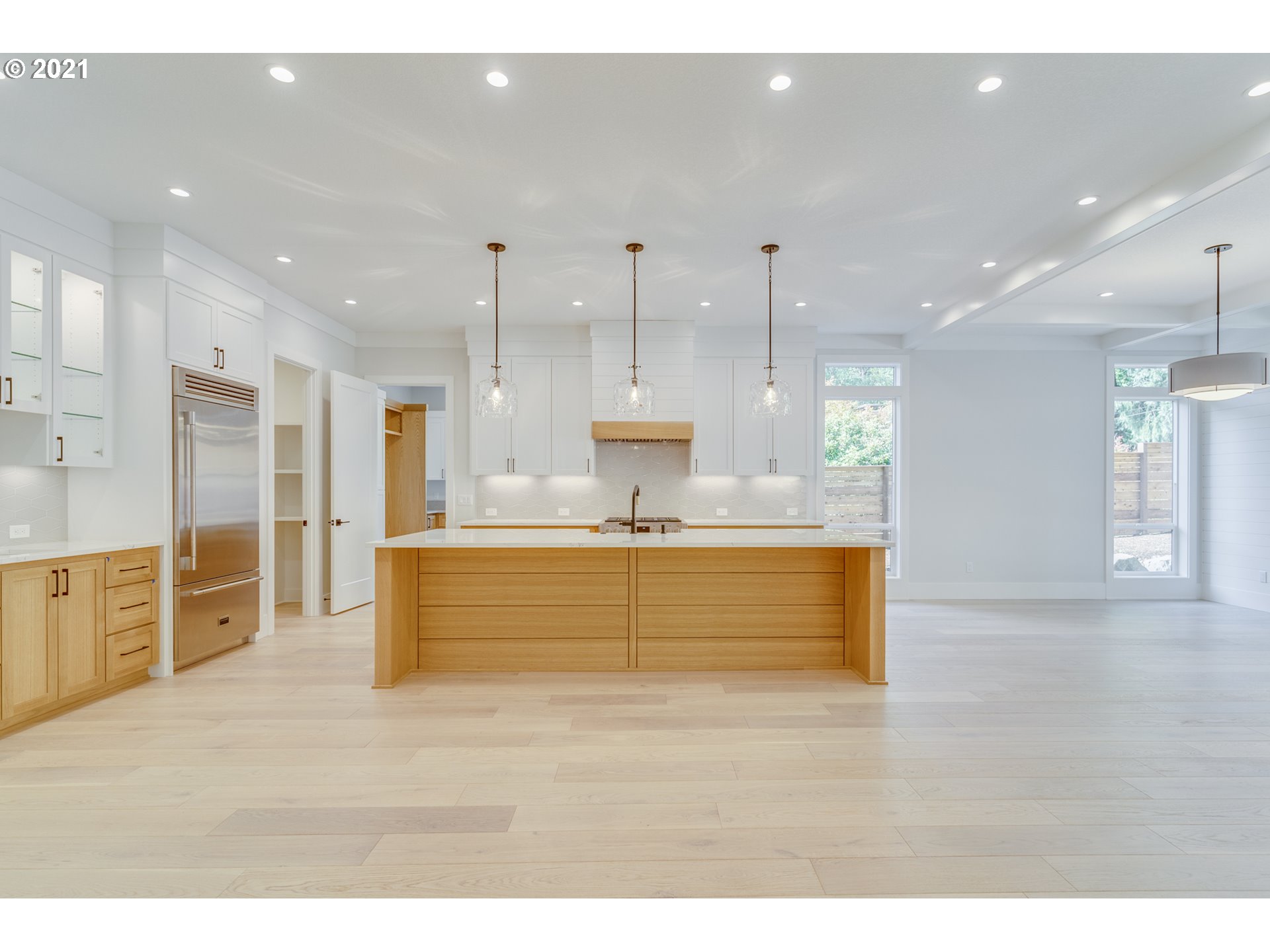 12169 Northwest Old Quarry Road Portland, OR 97229 - Photo 5 of 31 Gallery Image 5