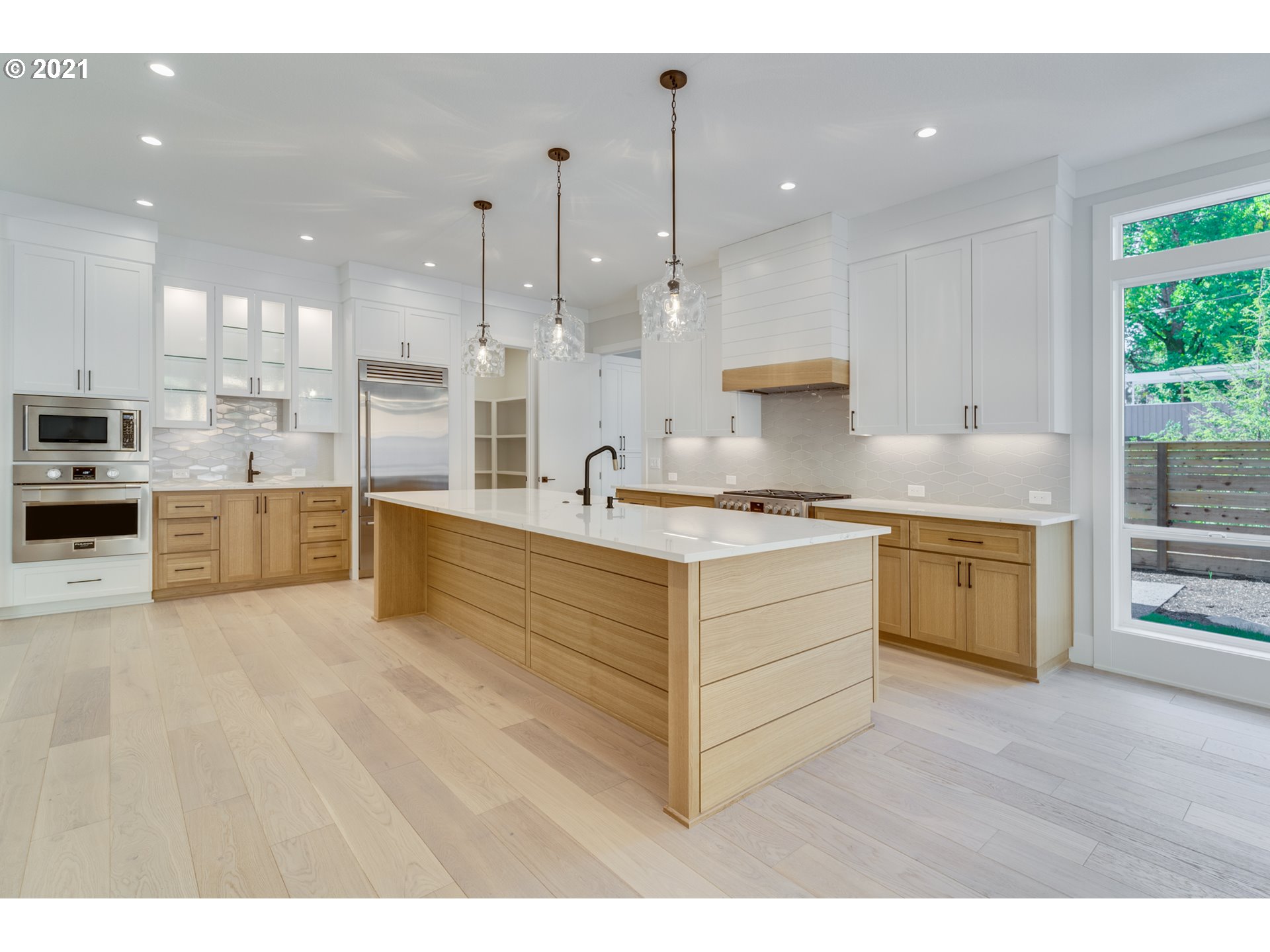 12169 Northwest Old Quarry Road Portland, OR 97229 - Photo 8 of 31 Gallery Image 8