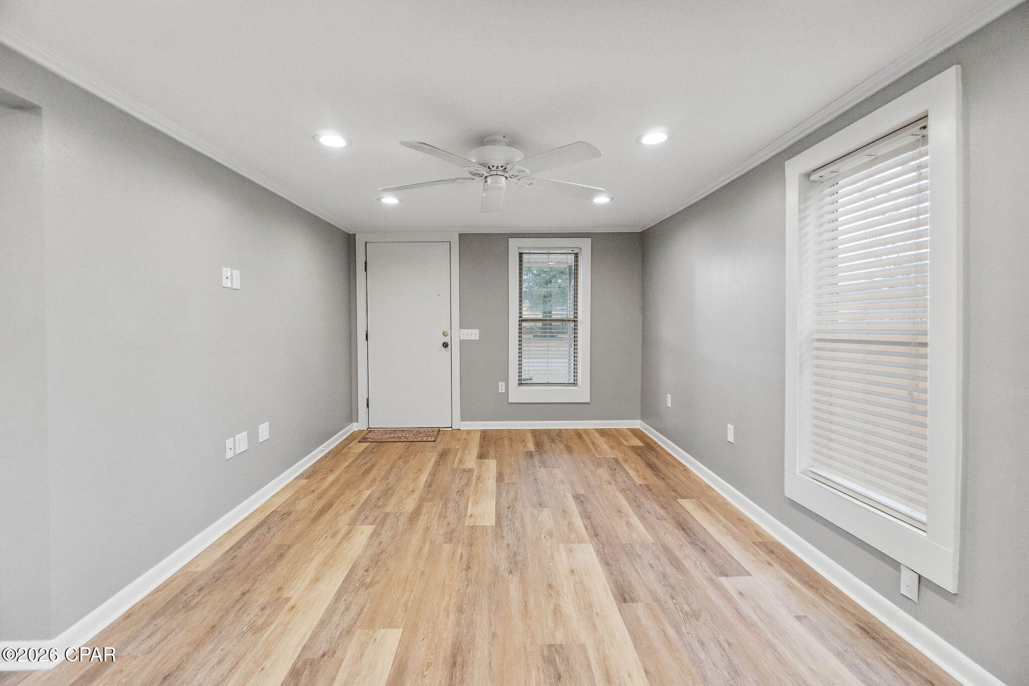794 2nd Street Chipley, FL 32428 - Photo 4 of 30