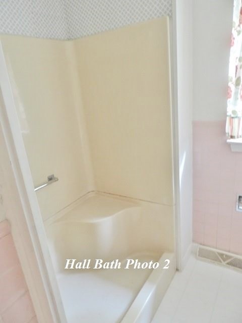 110 Sims Street Westminster, SC 29693 - Photo 16 of 19 Gallery Image 16