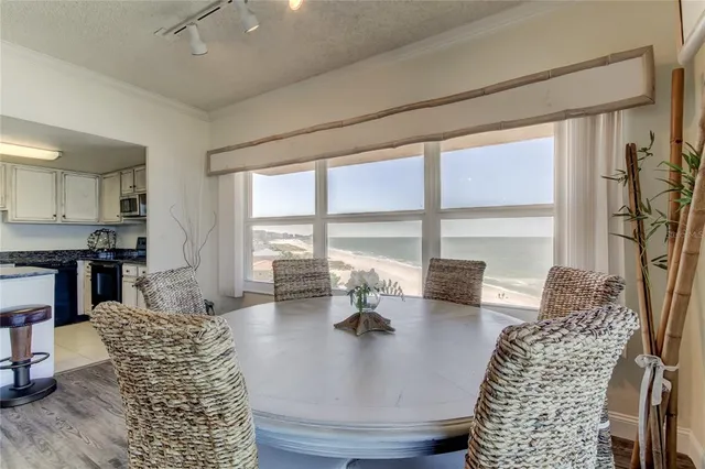 $5,995 | 880 Mandalay Avenue, Unit S601, Clearwater Beach, FL 33767