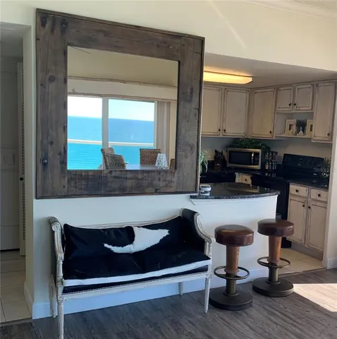 $5,995 | 880 Mandalay Avenue, Unit S601, Clearwater Beach, FL 33767