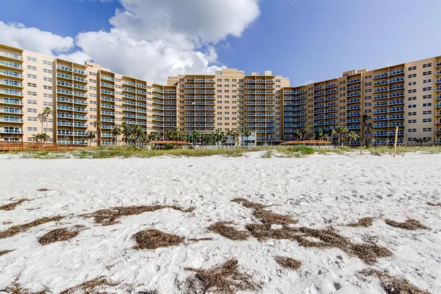 $5,995 | 880 Mandalay Avenue, Unit S601, Clearwater Beach, FL 33767