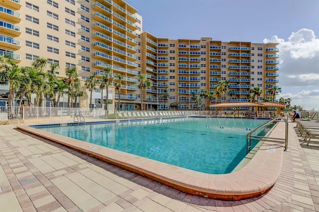 $5,995 | 880 Mandalay Avenue, Unit S601, Clearwater Beach, FL 33767