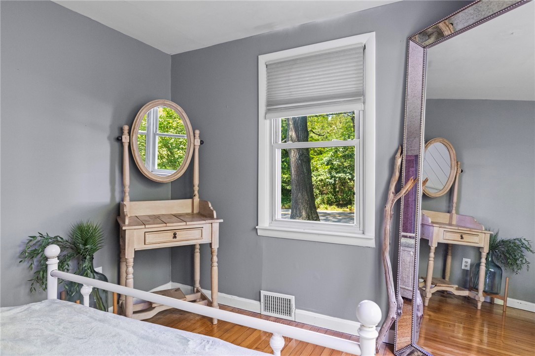 762 Waites Corner Road South Kingstown, RI 02892 - Photo 25 of 43