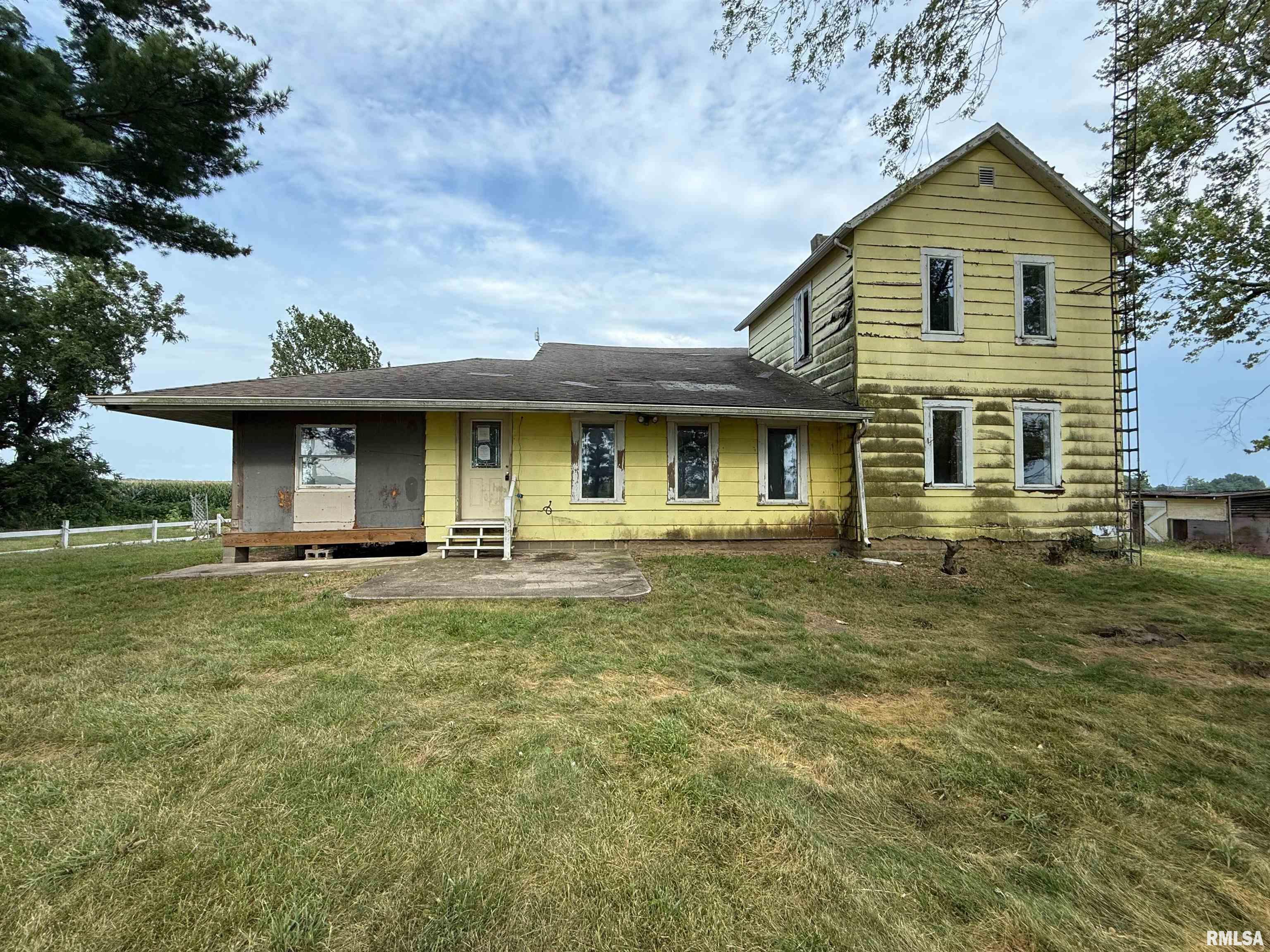 434 Chaudoin Road Franklin, IL 62638 - Photo 1 of 29
