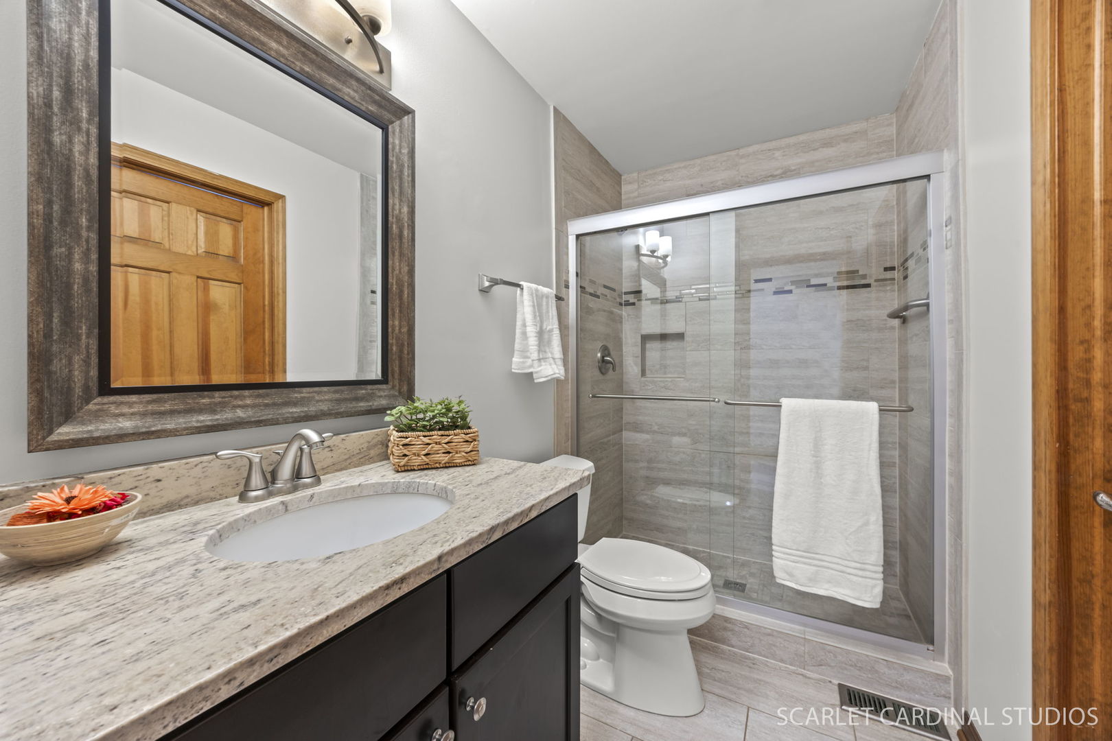 1028 Whitewater Lane Naperville, IL 60540 - Photo 15 of 30