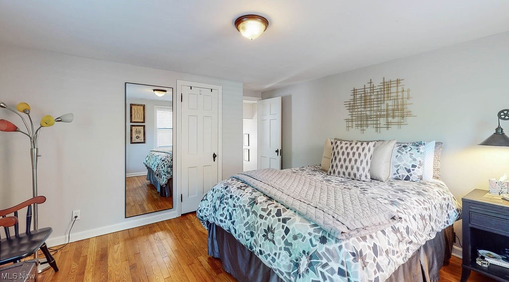 3554 Radcliffe Road Cleveland Heights, OH 44121 - Photo 21 of 35 2nd bedroom