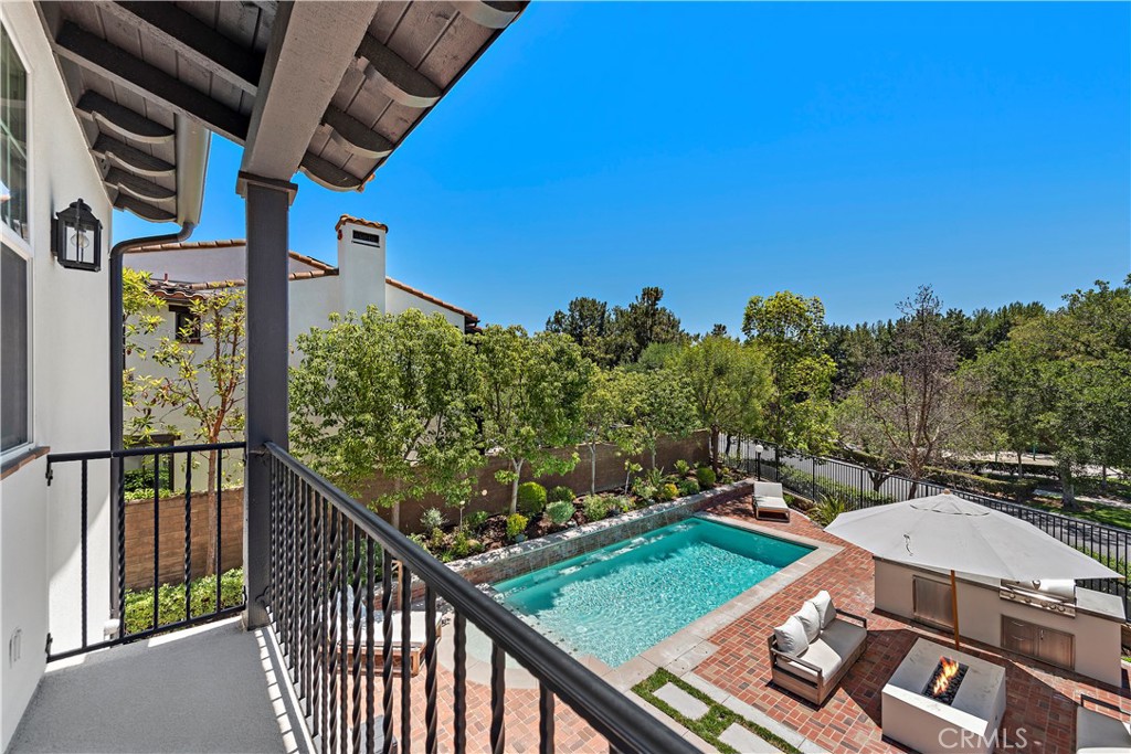 2 Anna Lane Ladera Ranch, CA 92694 - Photo 39 of 63 a view of a balcony with chairs