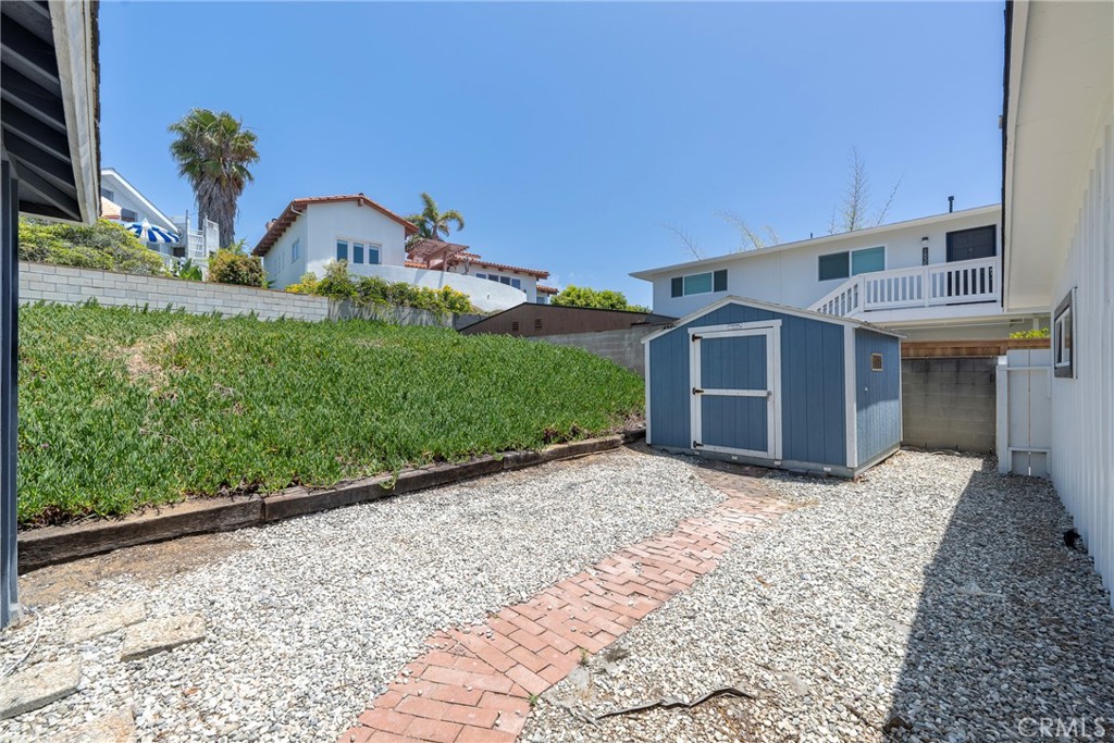 1547 Neptune Avenue Encinitas, CA 92024 - Photo 24 of 71