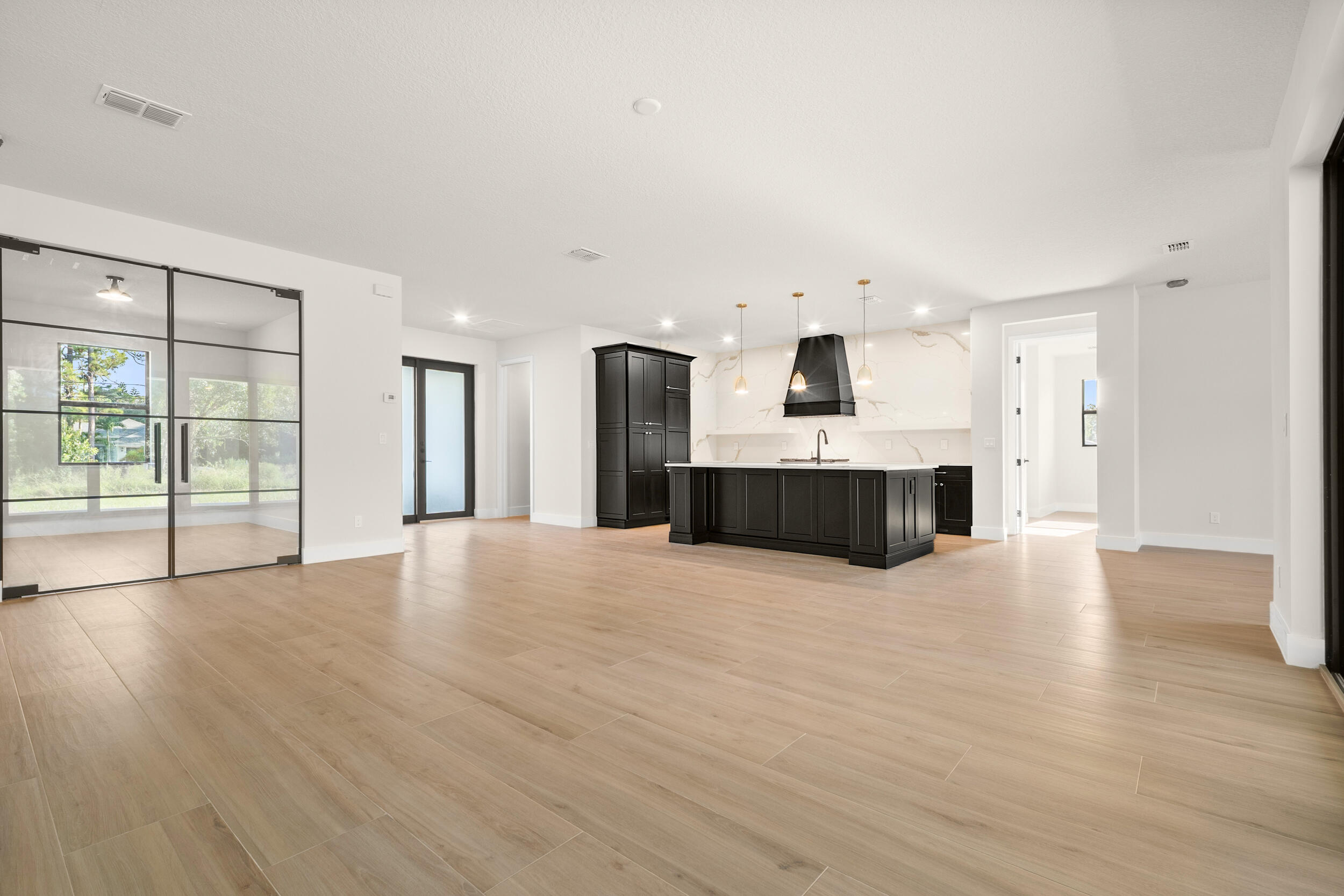 1142 Southwest Abbey Avenue Port St. Lucie, FL 34953 - Photo 27 of 57 cm media-33