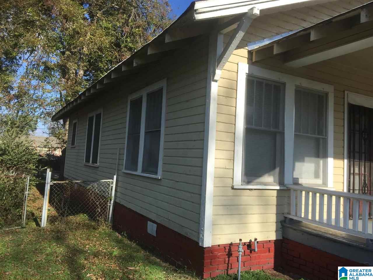628 Alabama Avenue Southwest Birmingham, AL 35211 - Photo 2 of 11