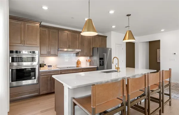 $530,565 | 141 East Pt Drive, Unit 113, Rumford, RI 02916