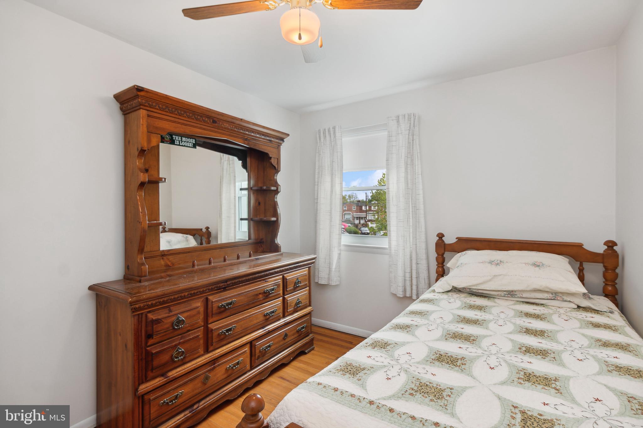 12435 Sweet Briar Road Philadelphia, PA 19154 - Photo 23 of 39 3rd bedroom