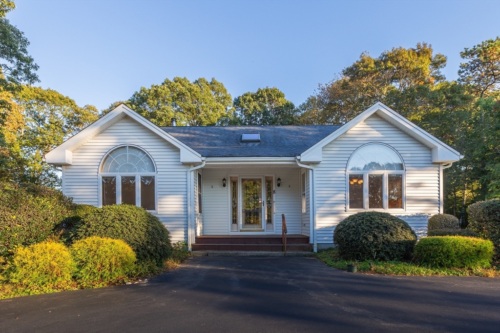 8 Plymouth Heights Road Bourne, MA 02562 - Photo 1 of 38 Gallery Image 1