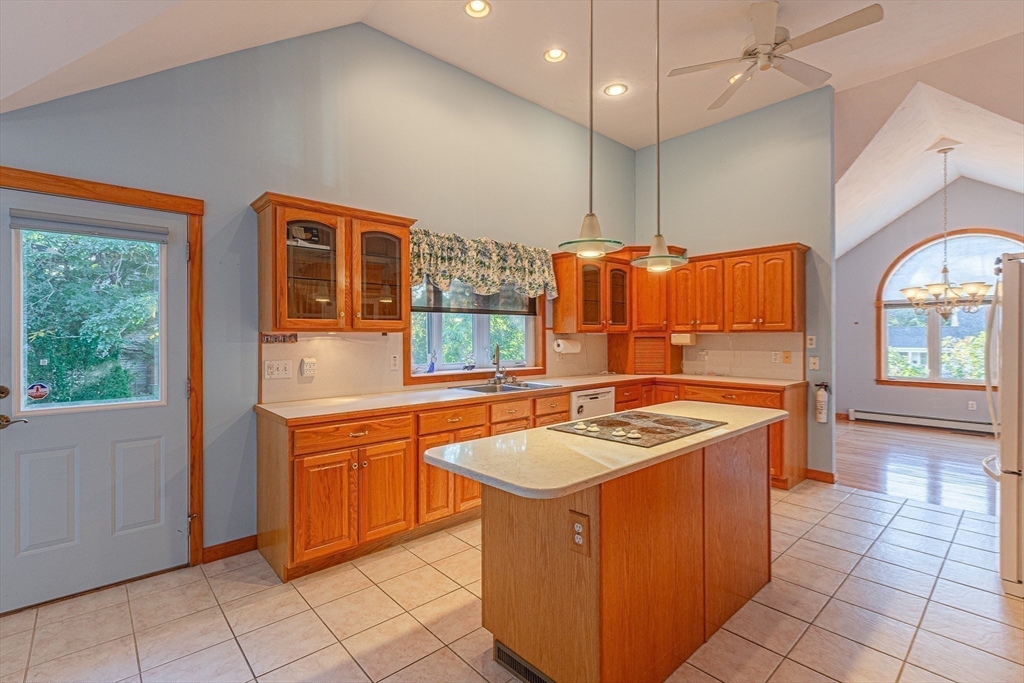 8 Plymouth Heights Road Bourne, MA 02562 - Photo 20 of 38 Gallery Image 20