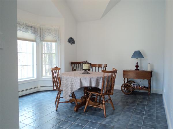 71 Cranberry Road Hanson, MA 02341 - Photo 4 of 19 Gallery Image 4