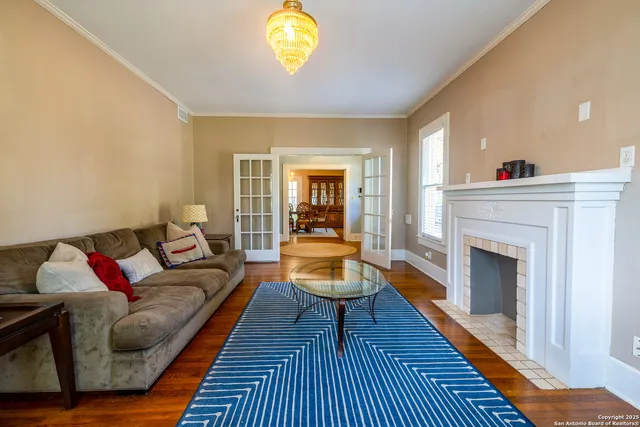 $350,000 | 1107 North Adams Street, Beeville, TX 78102