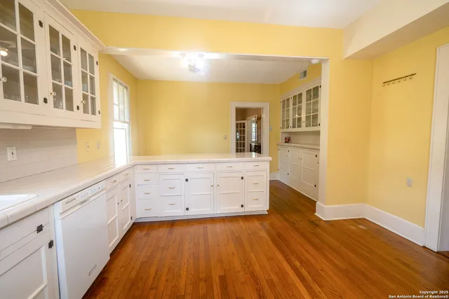 $350,000 | 1107 North Adams Street, Beeville, TX 78102