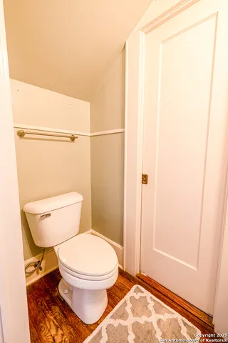 $350,000 | 1107 North Adams Street, Beeville, TX 78102