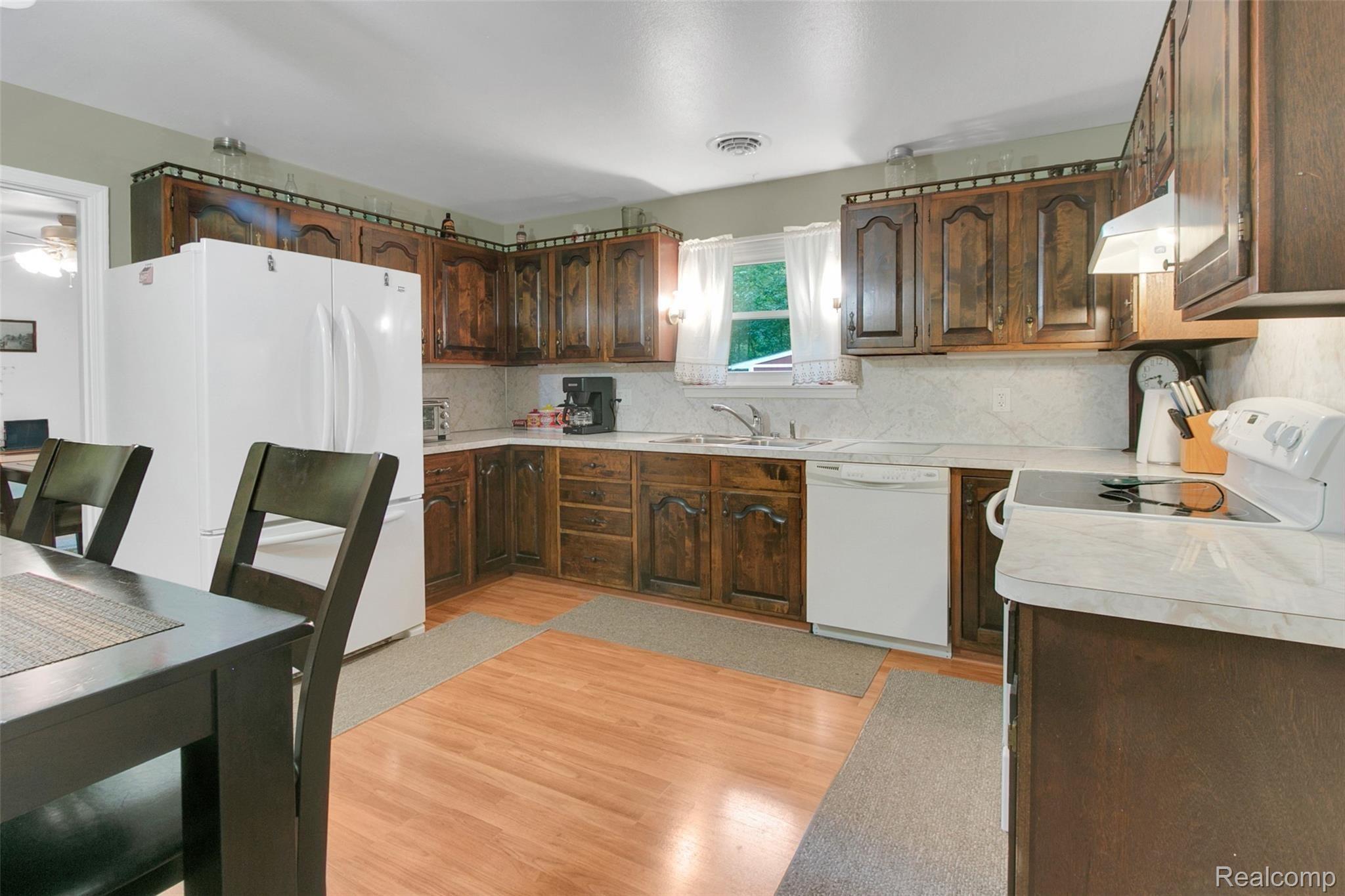 6410 Teal Road Petersburg, MI 49270 - Photo 12 of 25 6410_Teal - HD Drone Photography-13.jpg