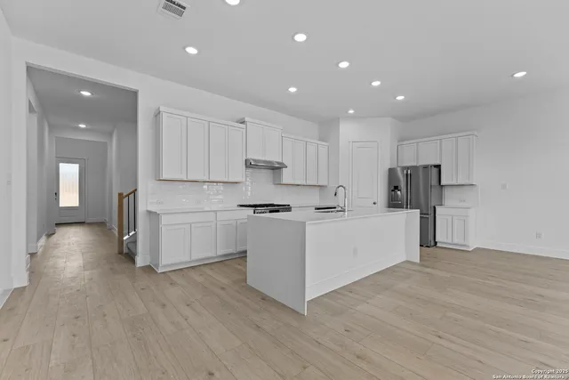 $399,990 | 5524 Paschal Park, New Braunfels, TX 78132