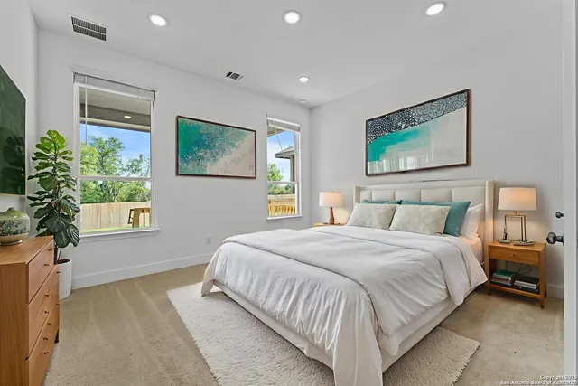 $399,990 | 5524 Paschal Park, New Braunfels, TX 78132