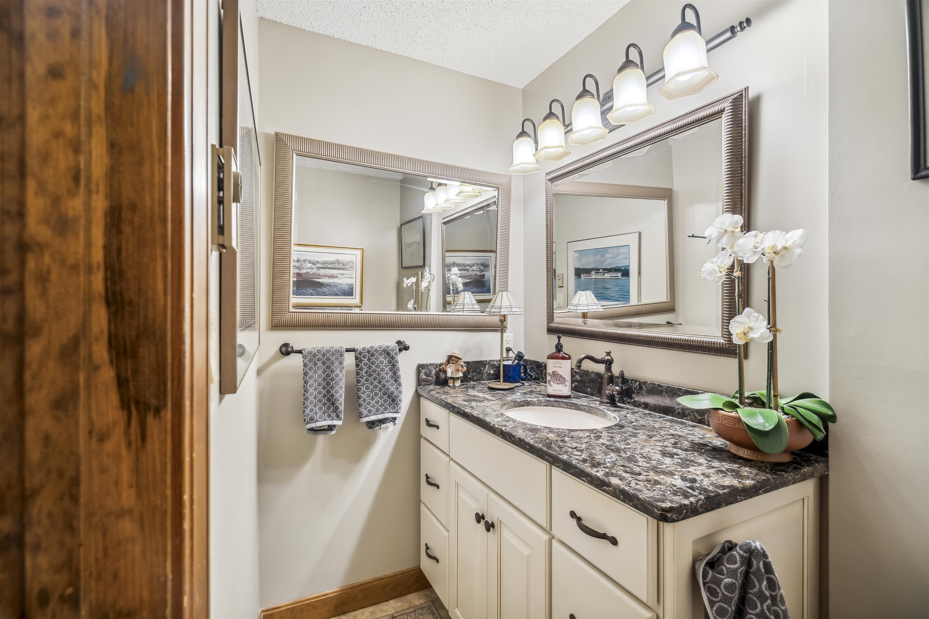 170 Belknap Point Road, Unit 13 Gilford, NH 03249 - Photo 15 of 40