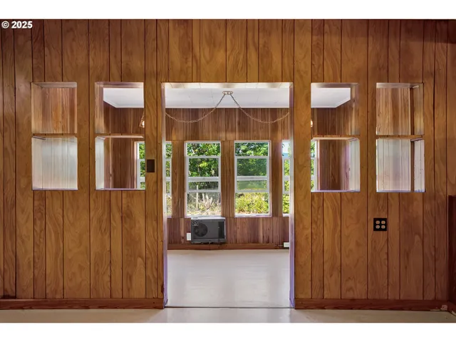 a view of an entryway