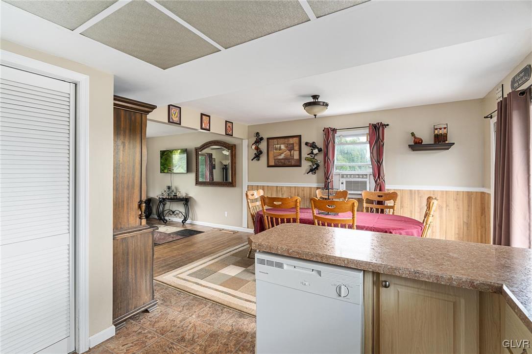 2074 Heffner Road Fogelsville, PA 18051 - Photo 17 of 36 Gallery Image 17