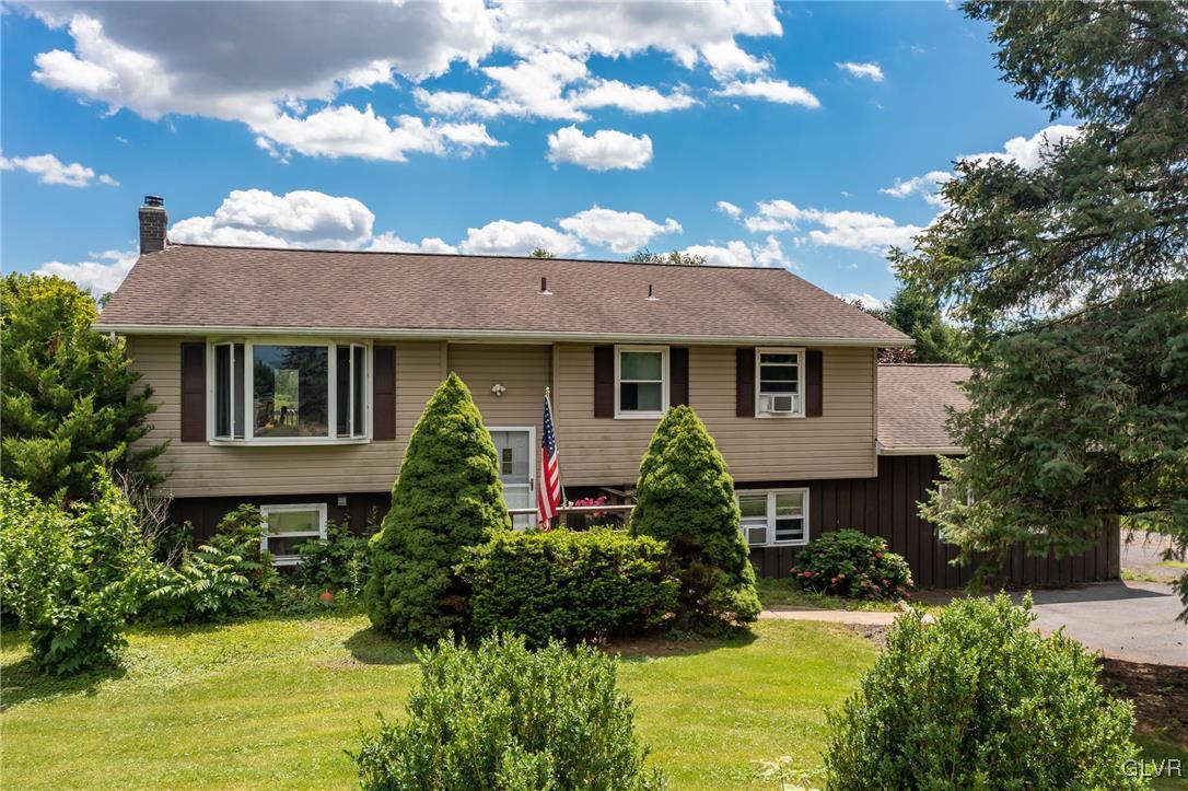2074 Heffner Road Fogelsville, PA 18051 - Photo 2 of 36 Gallery Image 2