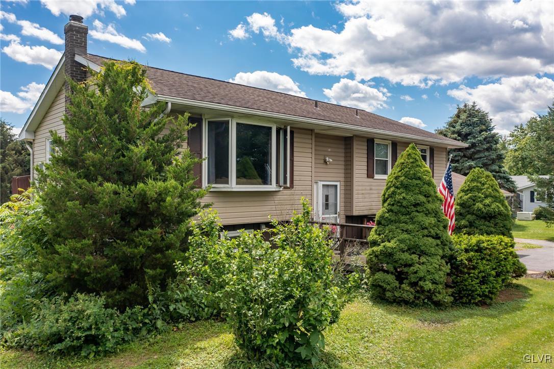 2074 Heffner Road Fogelsville, PA 18051 - Photo 3 of 36 Gallery Image 3