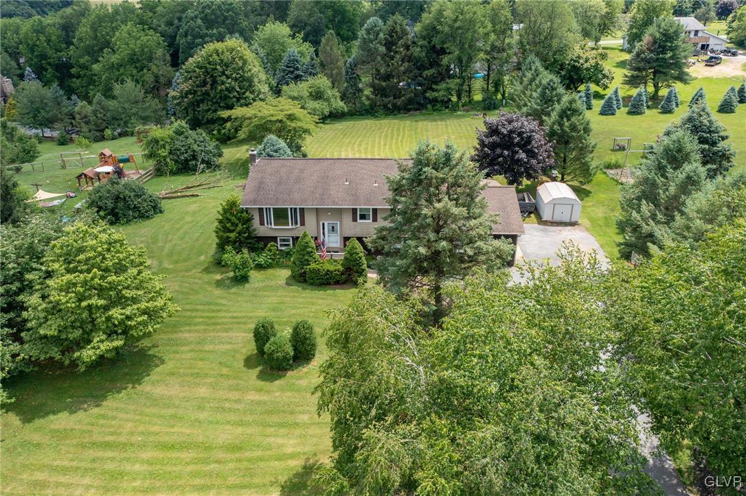 2074 Heffner Road Fogelsville, PA 18051 - Photo 6 of 36 Gallery Image 6
