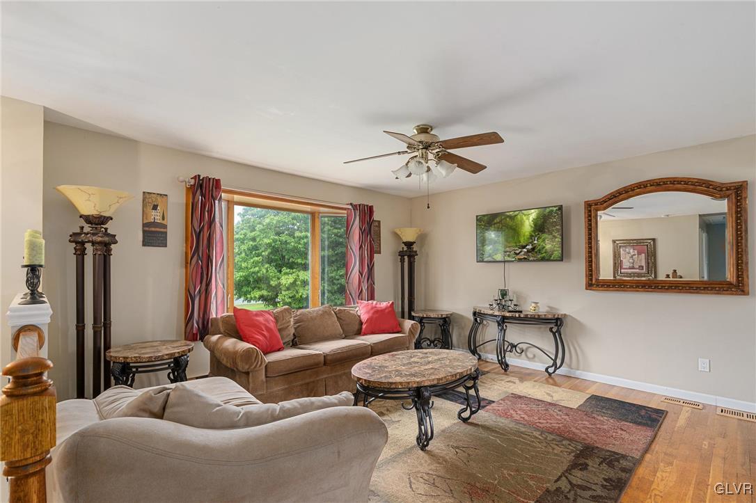 2074 Heffner Road Fogelsville, PA 18051 - Photo 8 of 36 Gallery Image 8