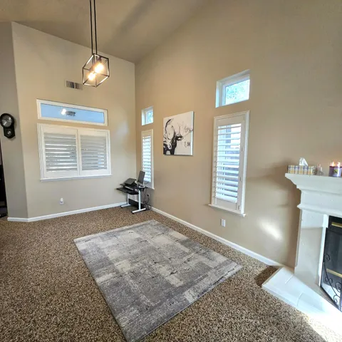 $549,000 | 2230 East Ryan Lane, Fresno, CA 93720
