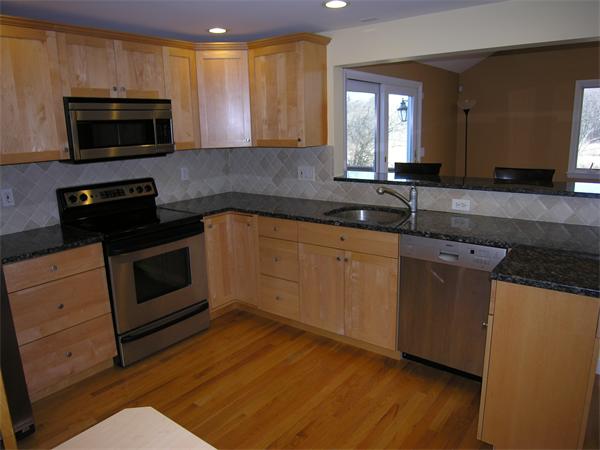 17 Glover Road Needham, MA 02494 - Photo 11 of 30