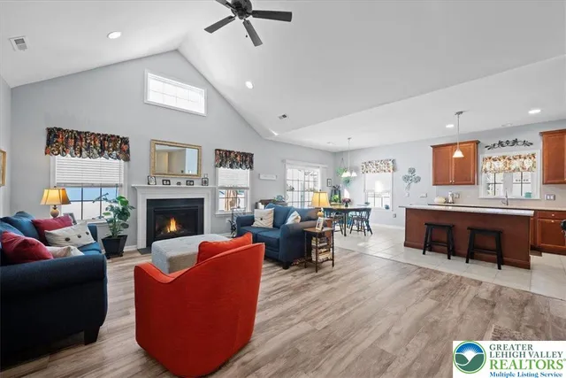 $599,900 | 3803 Loyal Lane, Easton, PA 18045