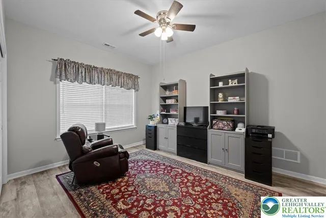 $599,900 | 3803 Loyal Lane, Easton, PA 18045