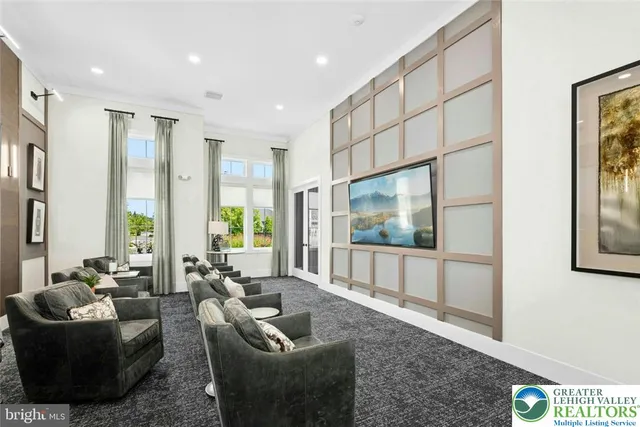 $599,900 | 3803 Loyal Lane, Easton, PA 18045